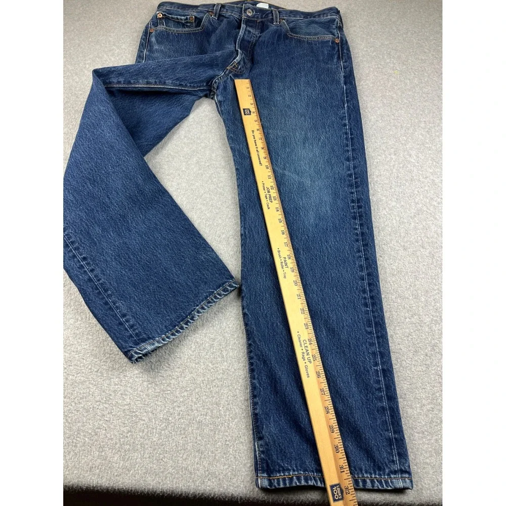 Vintage Levis 501 Jeans Mens 34x32 Blue Straight Leg Button Fly Denim Pants 90s